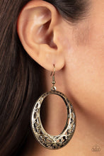 Load image into Gallery viewer, Gardenista Grandeur Brass Earrings