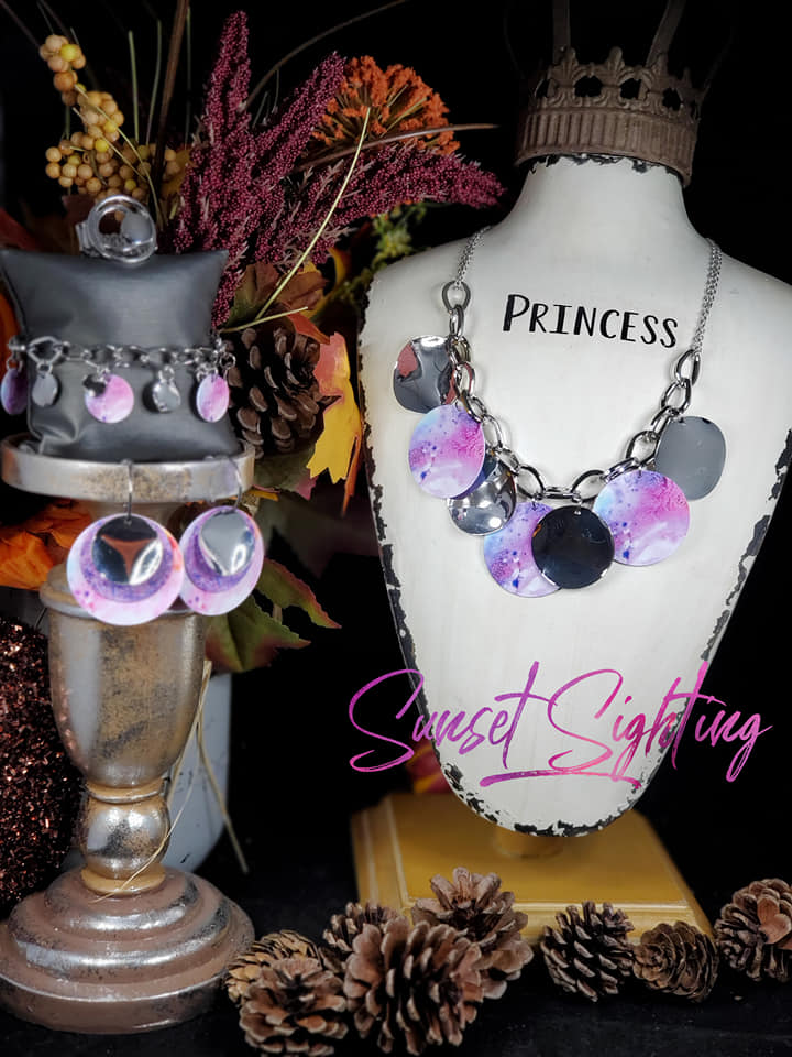 OCT20 SUNSET SIGHTINGS FASHION FIX SET