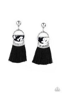 TASSEL TROT - PAPARAZZI ACCESSORIES